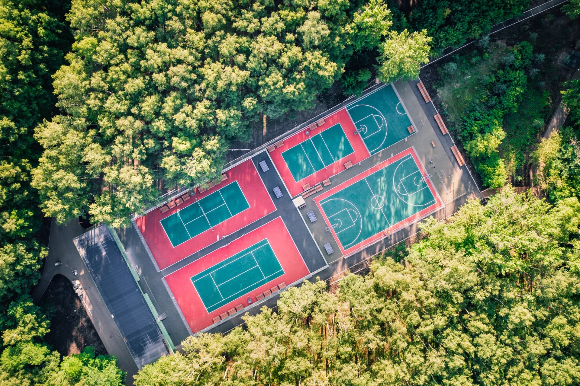 Commercial, HOA & School Courts